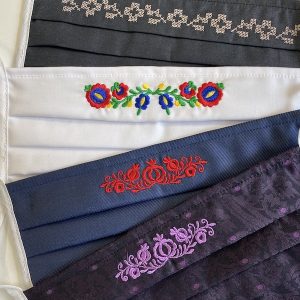 Rouška folklorní s výšivkou, 1 ks