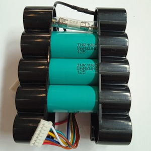 Akumulátor pro Concept Mighty VP415x