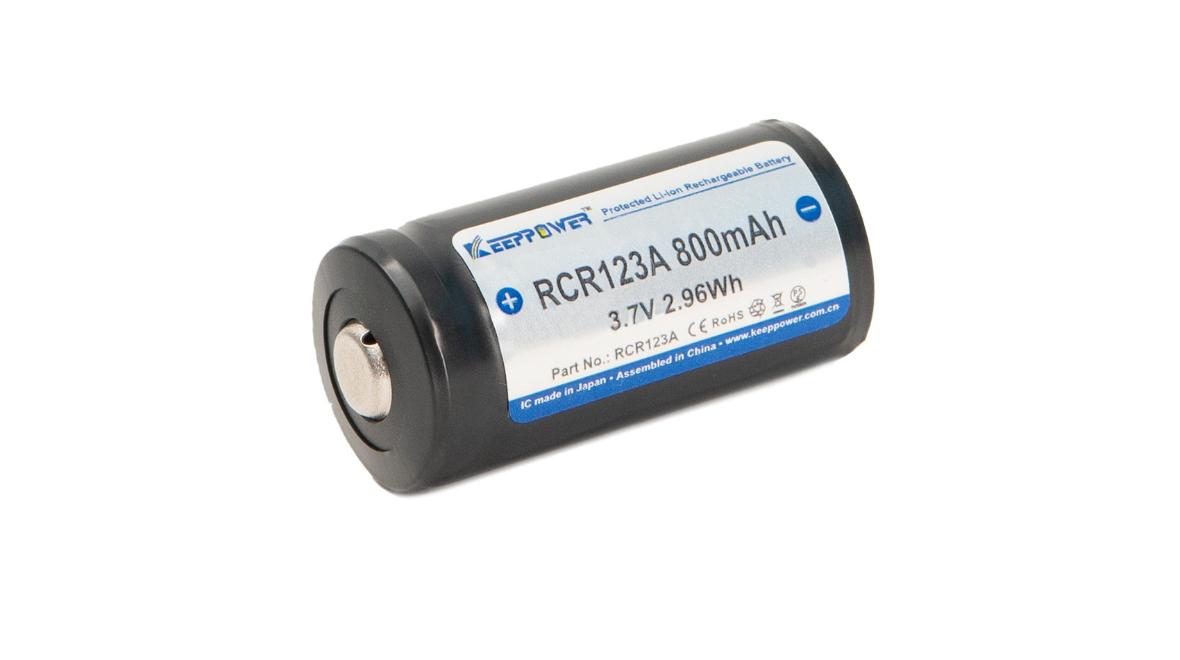dobijeci-baterie-keeppower-rcr123a-800-mah-li-ion-s-ochranou-6970906550364-68090