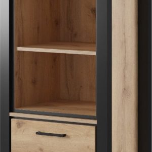 Helvetia Vitrína AKTIV 05  55/200/41