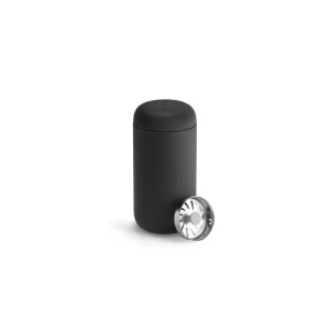 Fellow Carter Move Mug Black 355 ml černý