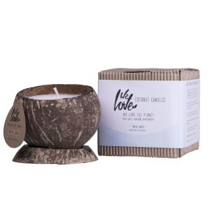 Sójová svíčka v kokosovém ořechu "Arctic White" We Love the Planet 190 g