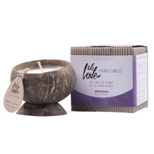 Sójová svíčka v kokosovém ořechu "Charming Chestnut" We Love the Planet 190 g