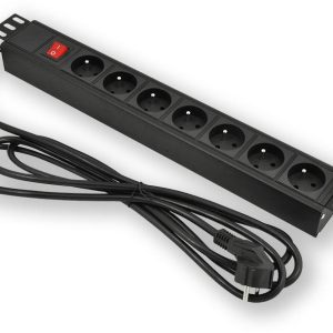 PD.0704.001 – 19″ napájecí panel, 1U, 7 x 230 V