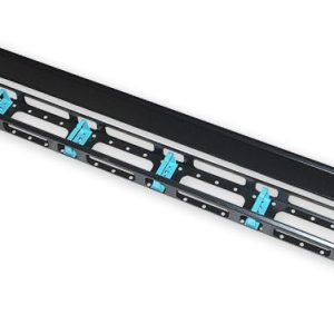 SA.0028.037 – vyvazovací vertikální lišta, výška 37U