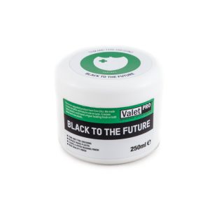 Ošetření plastů a pneumatik ValetPRO Black to the Future (250 ml)