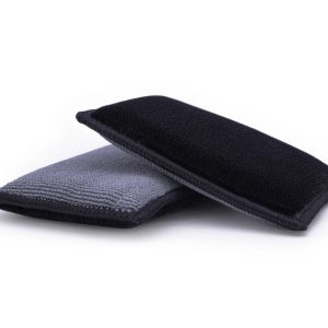 Speciální houbička na čištění interiéru The Collection Scrub Pad