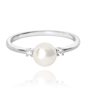 MINET Stříbrný prsten s perlou a bílými zirkony vel. 54
