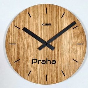 KUBRi 0055AW – Dubové hodiny české výroby se 3 časovými zónami