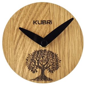 KUBRi 0013B – Strom života na miniaturních dubových hodinách