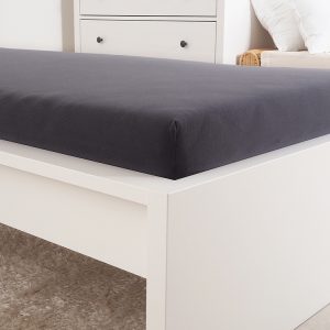 B.E.S. – Petrovice, s.r.o. Prostěradlo JERSEY dětské – Antracit Rozměr: 60 x 120