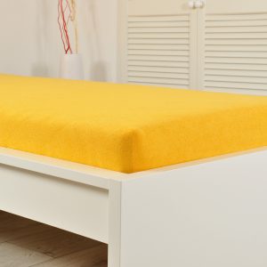 B.E.S. – Petrovice, s.r.o. Prostěradlo FROTÉ dětské – Sytá žlutá Rozměr: 60 x 120