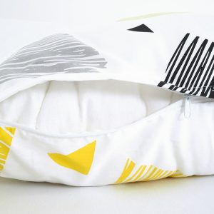 B.E.S. – Petrovice, s.r.o. Potah na polštář z bavlny 70×90 – Triangle