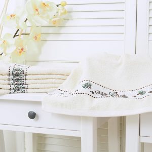 B.E.S. – Petrovice, s.r.o. Kuchyňský ručník JACQUARD 40×60 – Olive Oil light