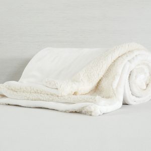 B.E.S. – Petrovice, s.r.o. Deka mikroflanel s beránkem 150×200 – Bílá