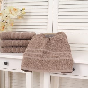 B.E.S. – Petrovice, s.r.o. Bavlněný froté ručník Classic – Béžový Rozměr: 50 x 100