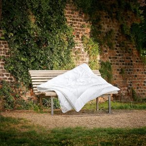 Picaso manufactury Přikrývka Bamboo proti nadměrnému pocení Rozměr: 135 x 200 cm, CELOROČNÍ (300 g/m²)